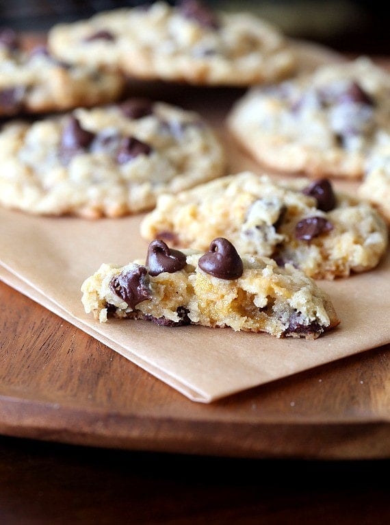 These Dishpan Cookies have a perfectly soft and chewy center with slightly crispy edges. They're loaded with oats, cornflakes, coconut and chocolate chips for an amazing texture and flavor!