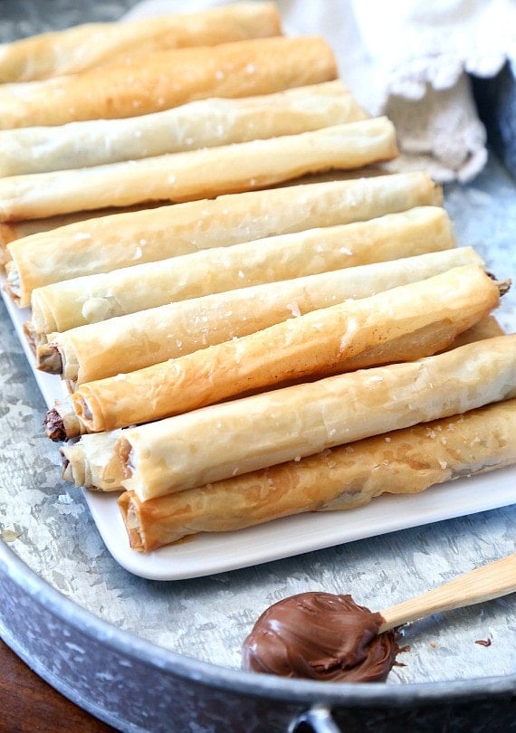 These Crispy Salty Nutella "Cigars" are SO SO amazing! They're crispy, salty, buttery and filled with creamy Nutella!