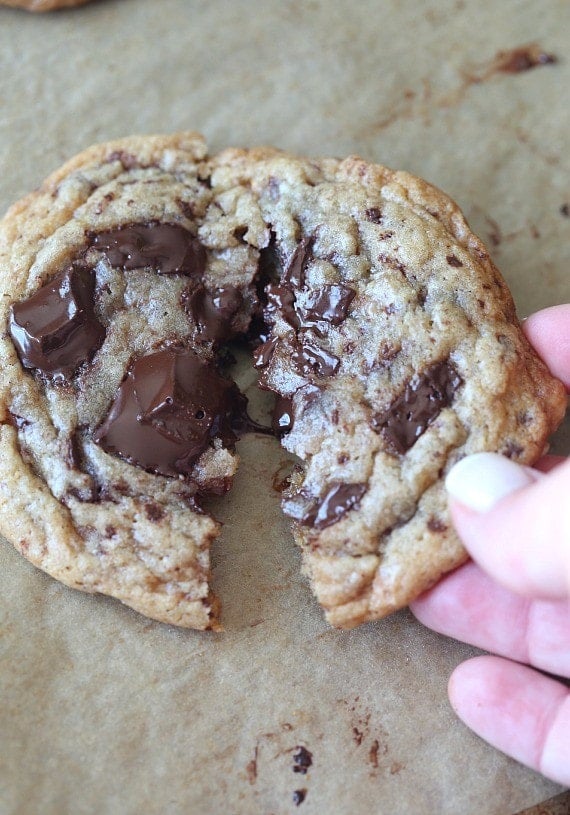 Bakery Style Chocolate Chunk Toffee Cookies. Perfectly crispy at the edge, soft in the center with little bits of sea salt to balance out the creamy chocolate!