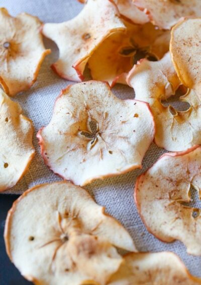 baked apple chips