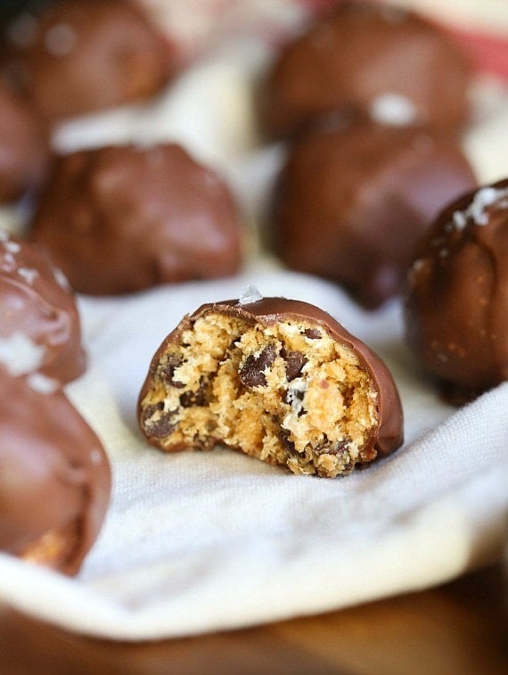 Salty Peanut Butter S'mores Truffles...super simple and outrageously delicious!