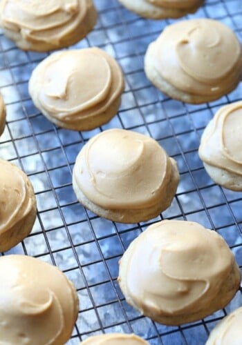Image of Banana Cookies with Salted Caramel Icing