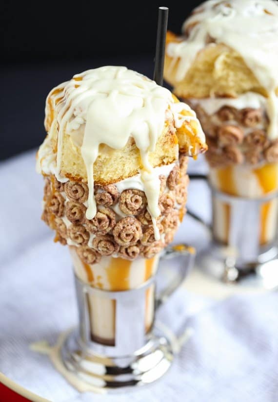 Cinnamon Roll Milkshakes ala Black Tap! CRAZY over the top, but totally delicious!