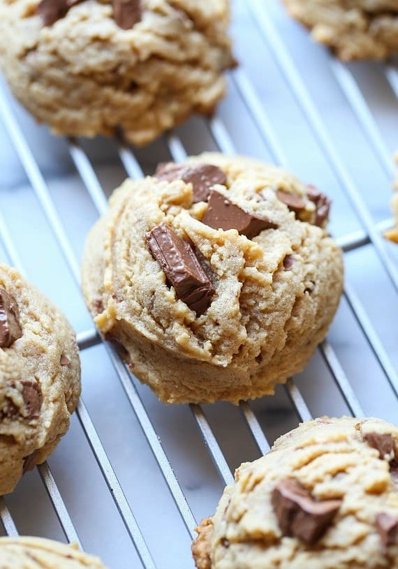 These Soft Peanut Butter Chocolate Chunk Cookies are thick and loaded with milk chocolate chunks. LIke a peanut butter cup in cookie form...SO GOOD!