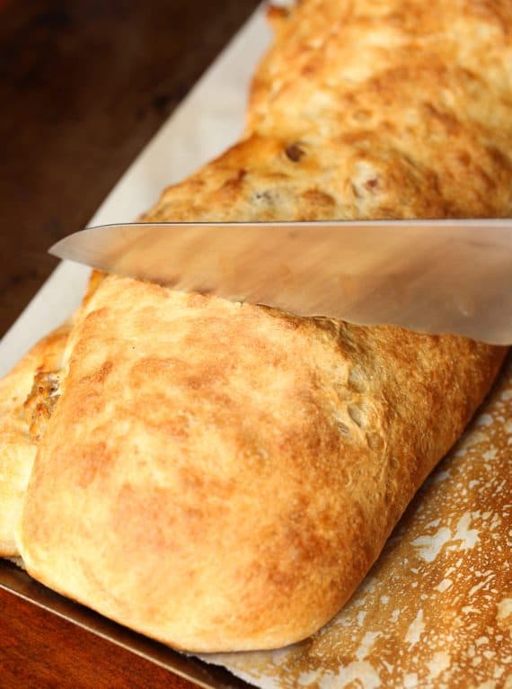 How to Make Garbage Bread The Perfect Game Day Food!