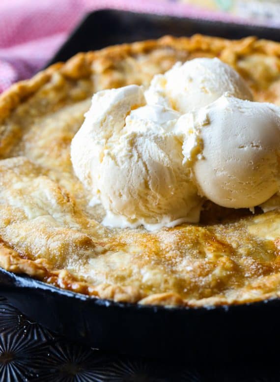 Easy Skillet Caramel Apple Pie Cookies and Cups