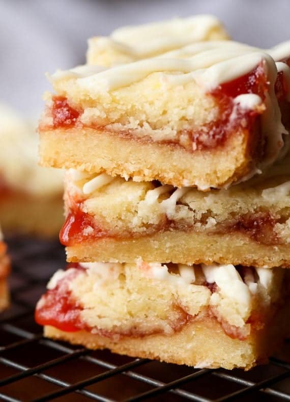 Strawberry Shortbread Bars