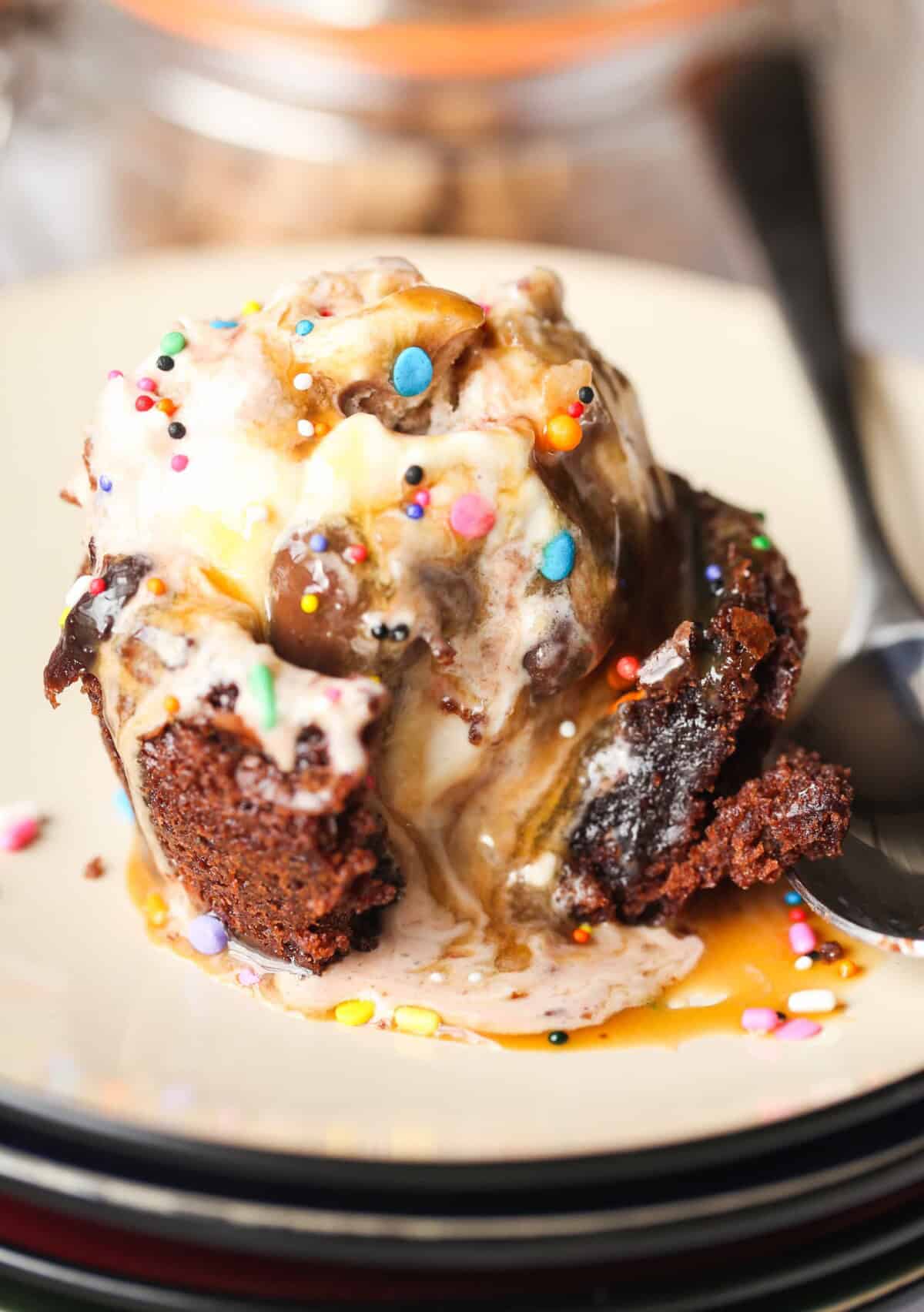 Ice Cream Sundae with Brownie Cups Recipe Easy Desserts