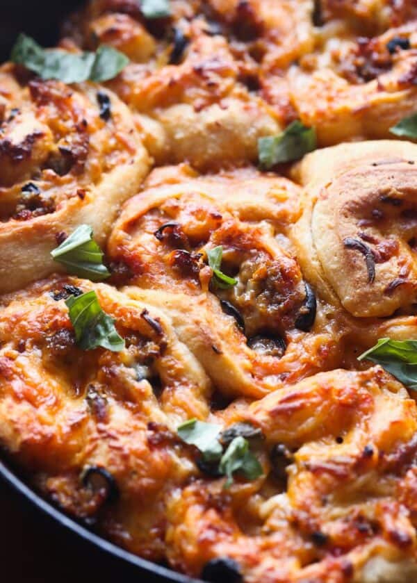 skillet pizza rolls