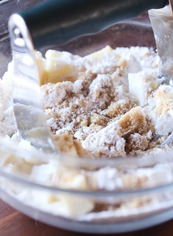 Chai Apple Pie is the perfect cozy twist on the classic! Buttery streusel makes it even better!