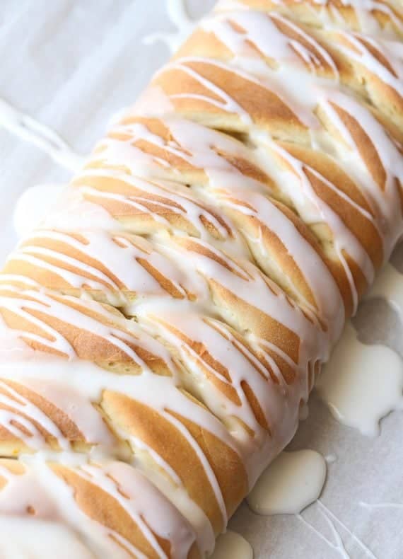 This Cream Cheese Lemon Braid is a sweet bread filled with creamy lemon cream cheese filling!