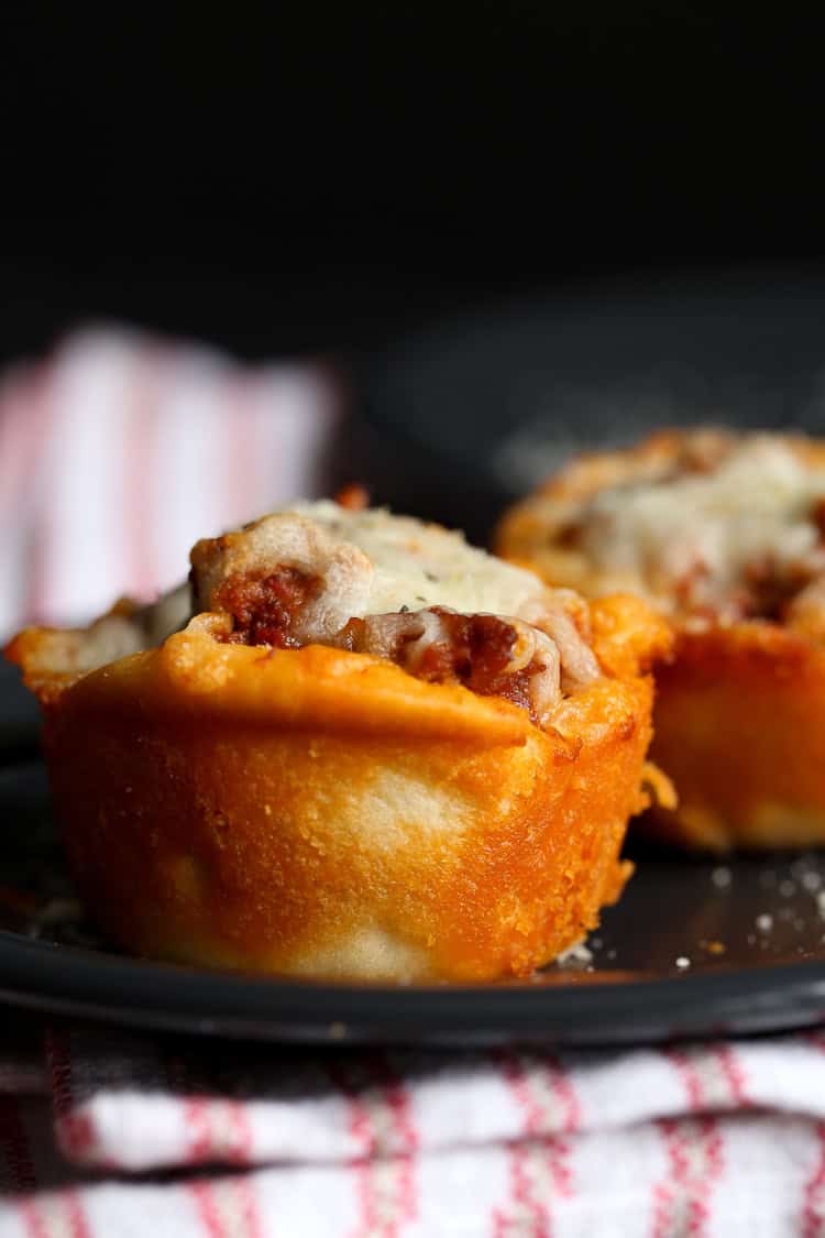 Pizza Muffins - Cookies and Cups