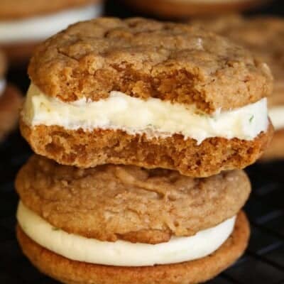 Key Lime Pie Sandwich Cookies - Cookies and Cups