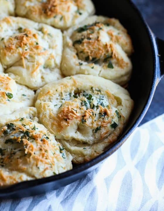 Parmesan Garlic Biscuit Rolls | Easy Homemade Garlic Rolls