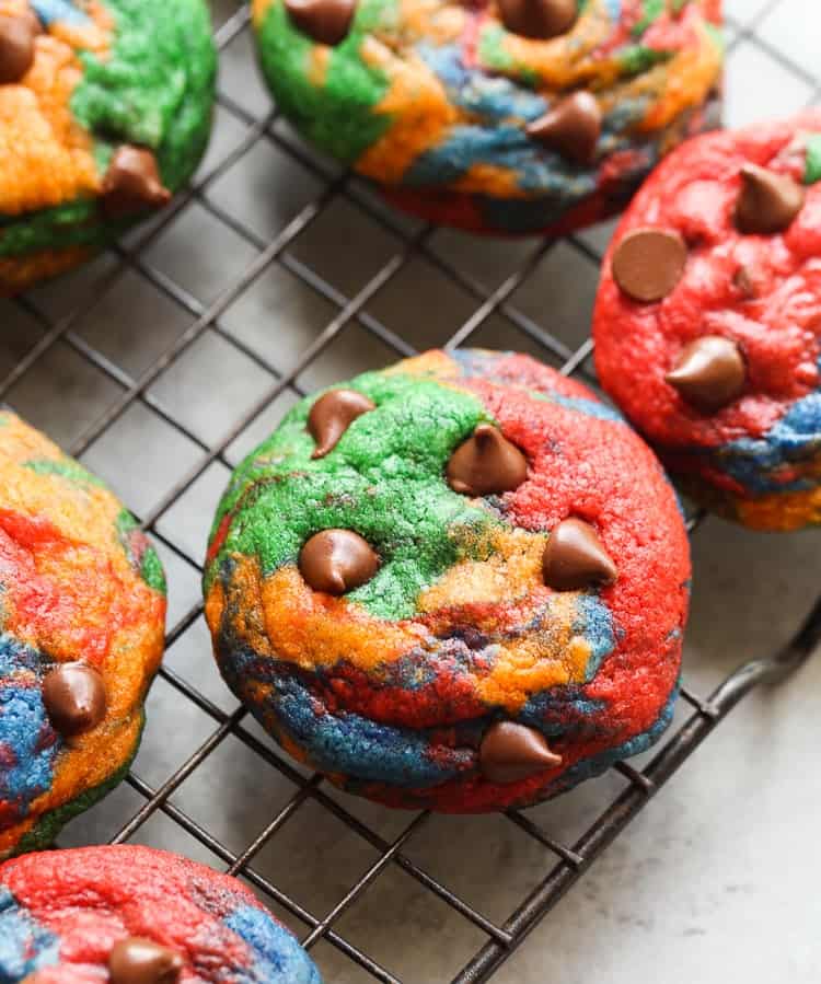 Rainbow Chocolate Chip Cookies An Easy Rainbow Cookie Recipe