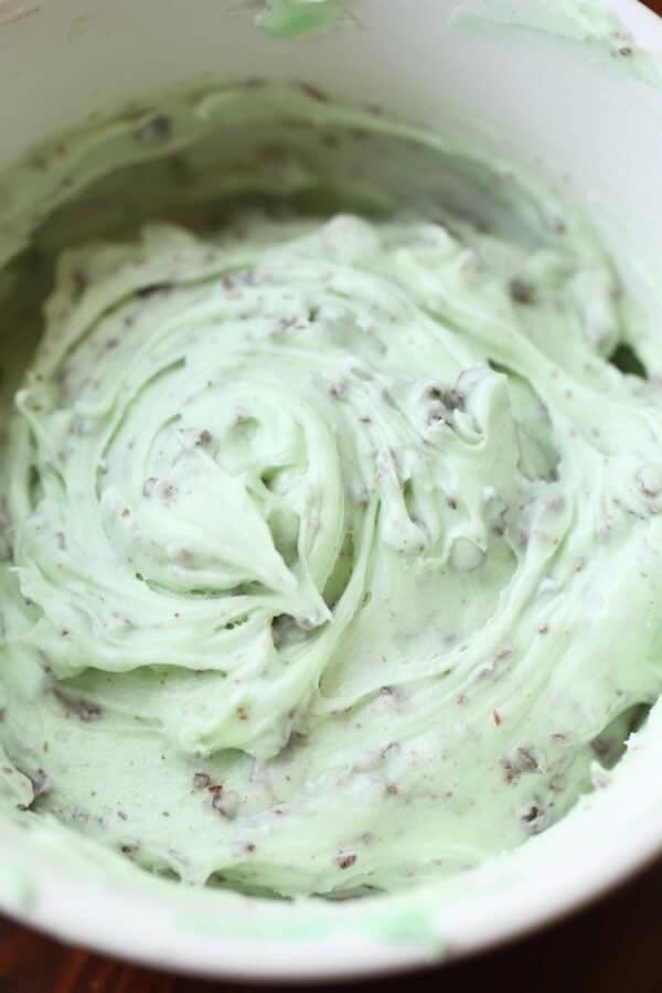 mint chocolate chip frosting