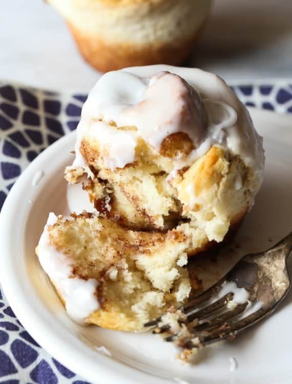 No Yeast Cinnamon Roll Muffins! The gooiest part of the cinnamon roll made quick with no yeast necessary!