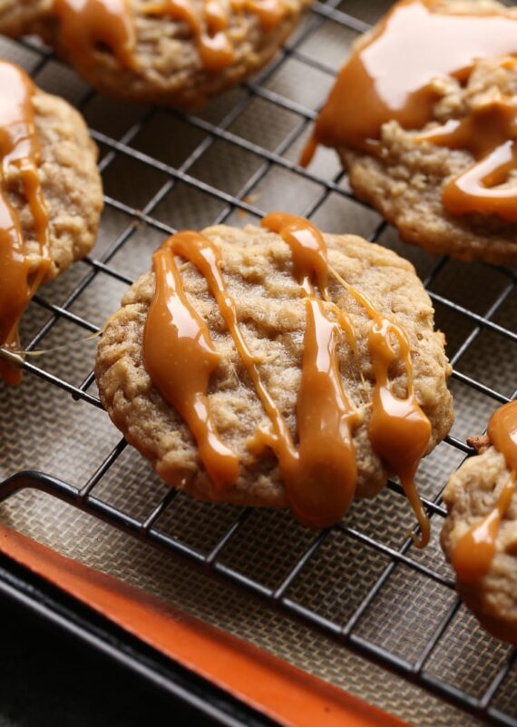 Caramel Apple Oatmeal Cookies! These are chewy, sweet and prefect for the fall season!