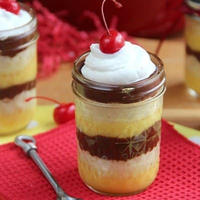 Boston Cream Pie in a Jar