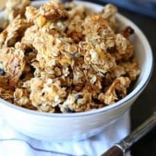 Snacking Granola Clusters-image