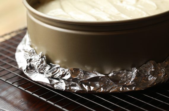 Easy Bath Cheesecake on X: NO more tin foil wrapping that allows