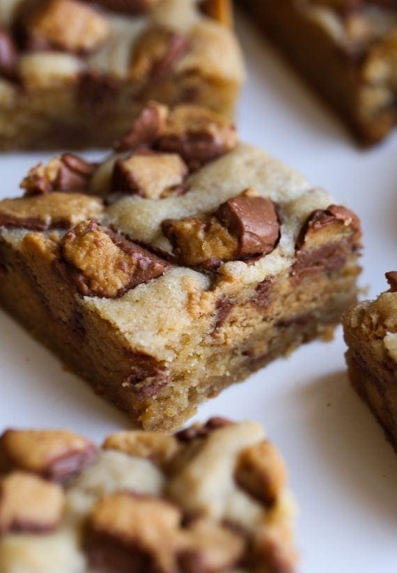 Peanut Butter Cup Blondies