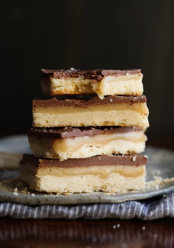 Chocolate Caramel Shortbread Bars - HOMEMADE TWIX