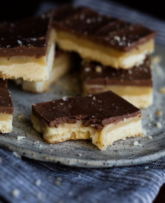 Chocolate Caramel Shortbread Bars - HOMEMADE TWIX