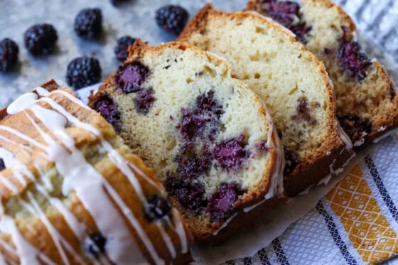 Blackberry Bread | Cookies and Cups