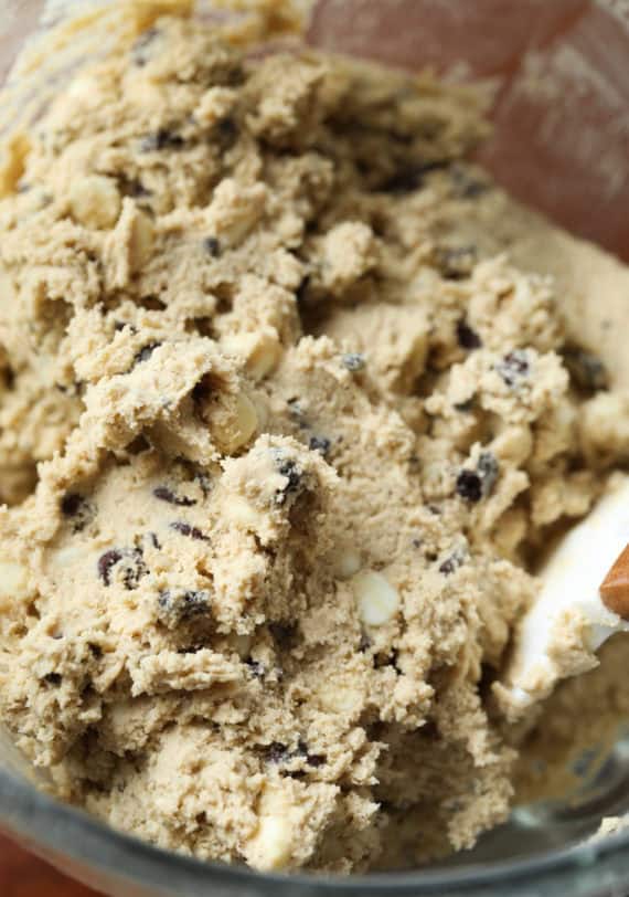 Outrageous Cookies and Cream Cookies