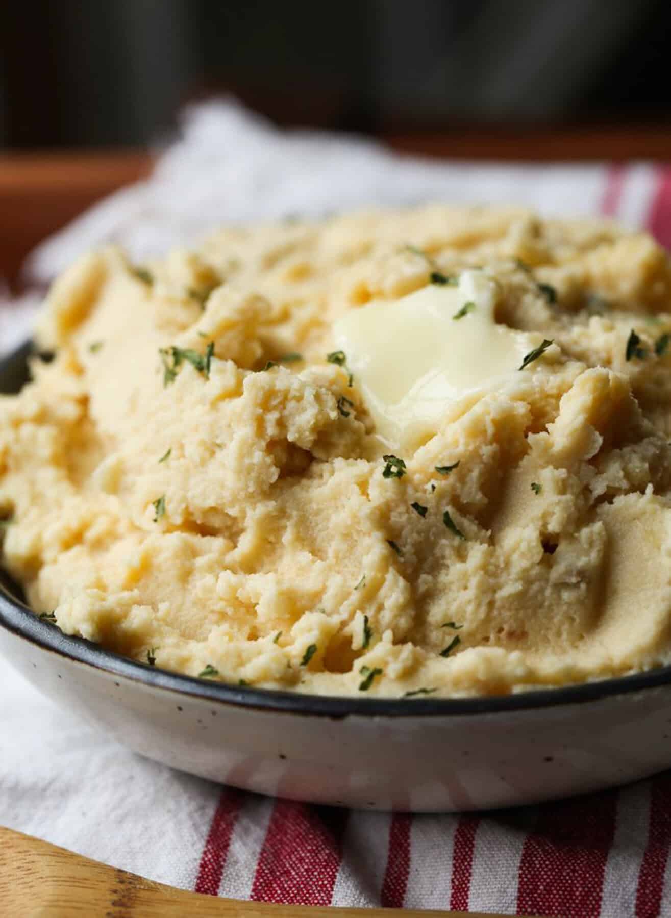 Creamy crockpot mashed potatoes served in a bowl