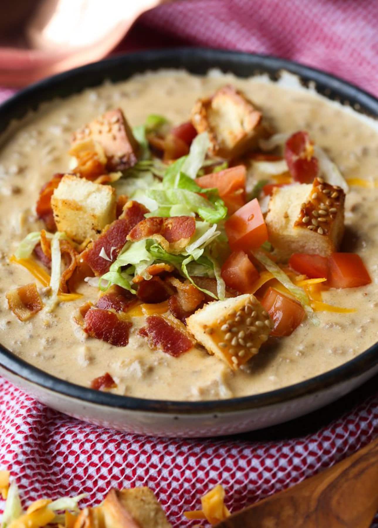 Bacon Cheeseburger soup with croutons 