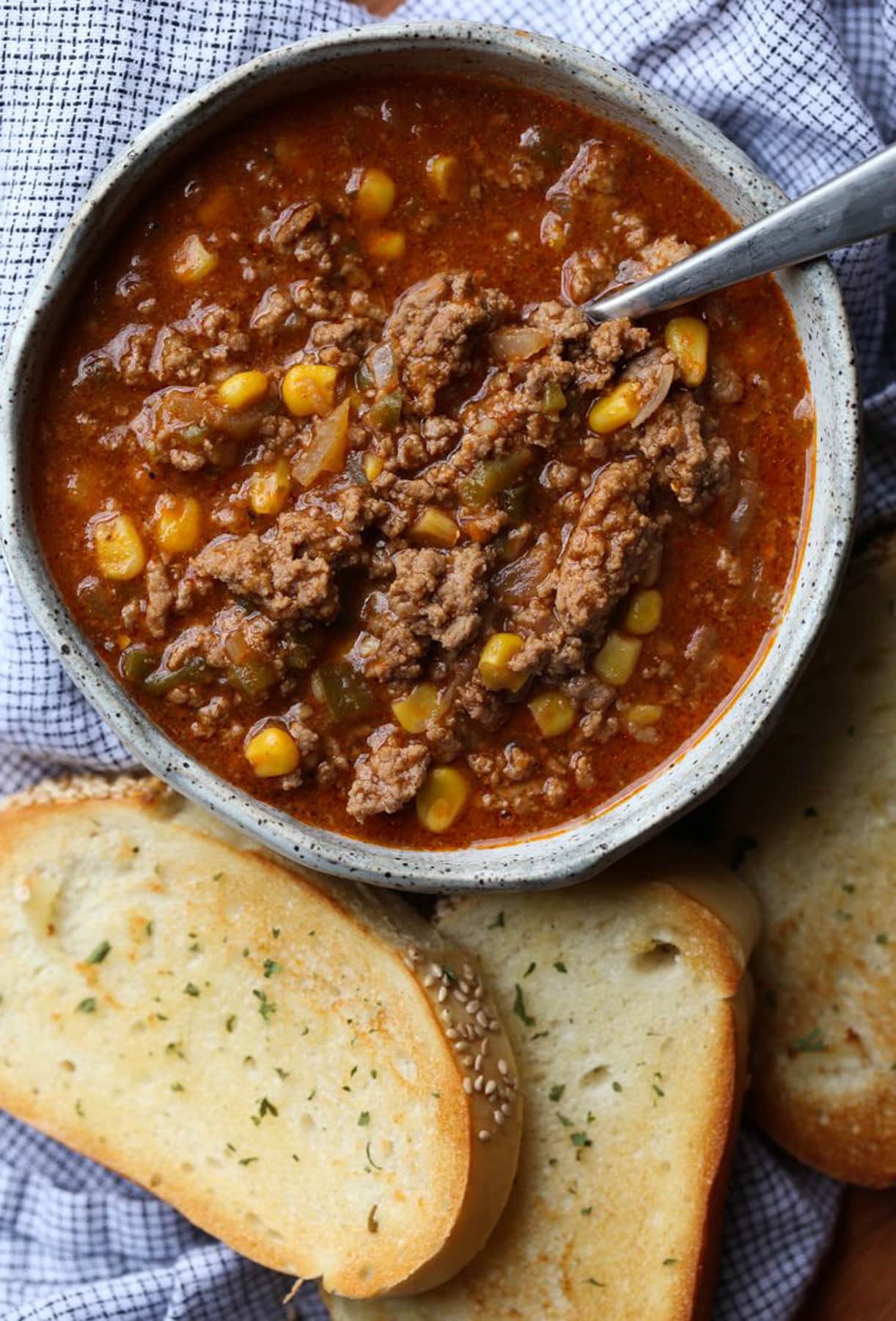 Sloppy Joe stew served with bread