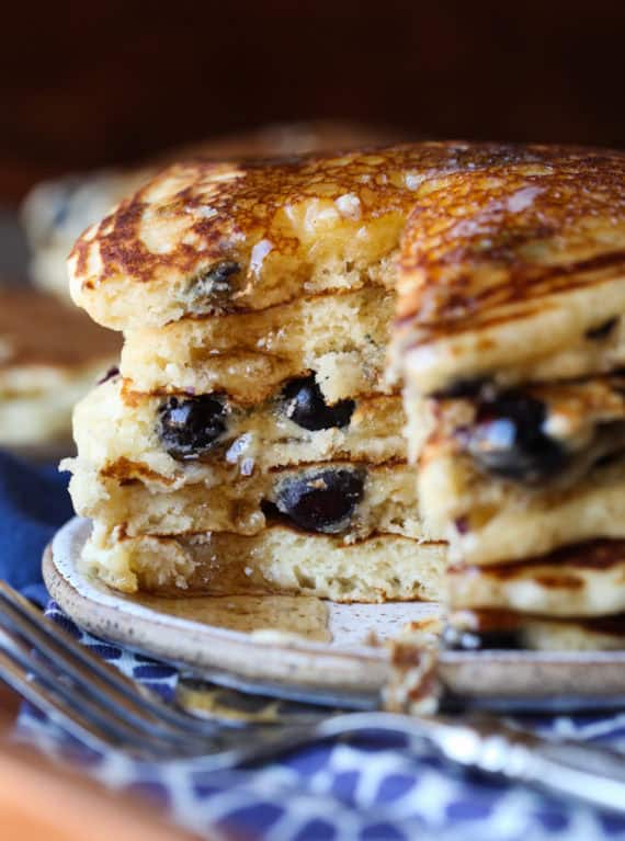 Blueberry Pancakes Recipe Easy And Fluffy Blueberry Pancakes