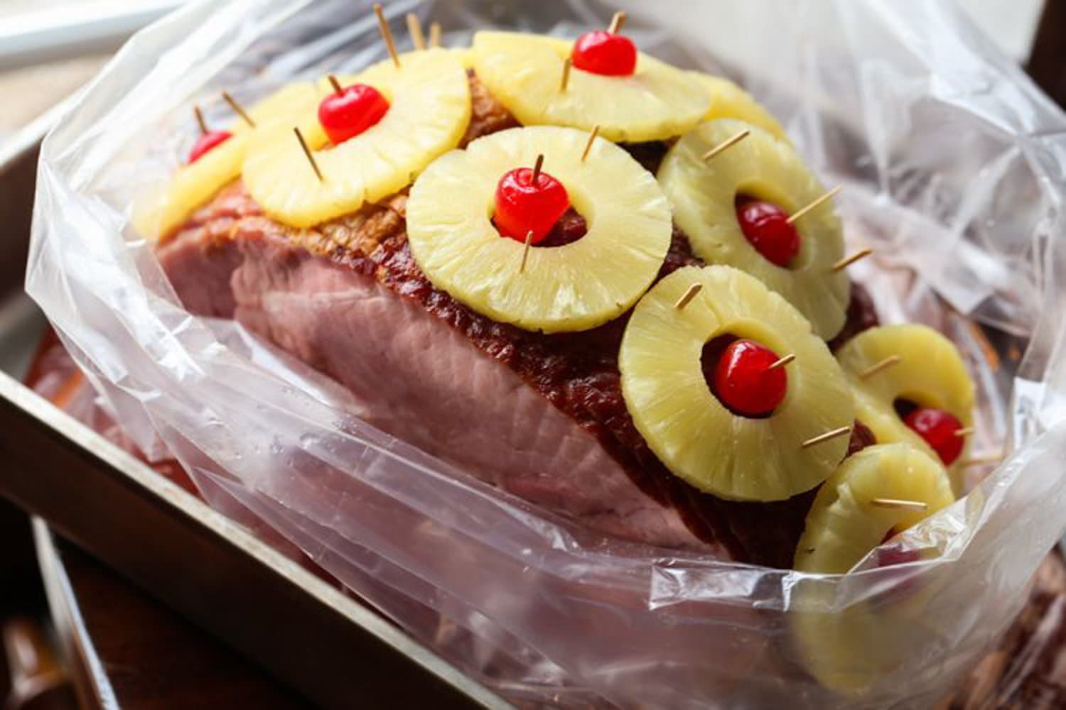 Pineapple ham in an oven bag