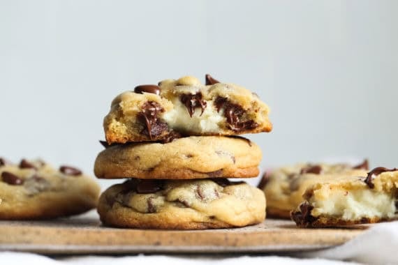 Cheesecake Cookies are chocolate chip cookies filled with a thick layer of cheesecake