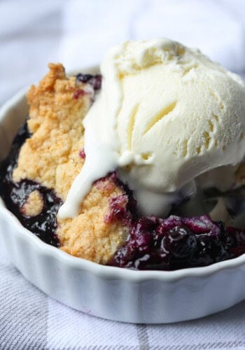 Homemade Blueberry Cobbler with ice cream