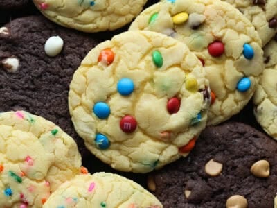 Cake Mic Cookies are an easy adaptable cookie base