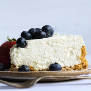 This No Bake Cheesecake Recipe is easy and so creamy