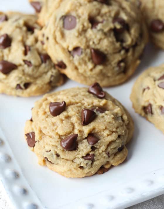 Peanut Butter Chocolate Chip Cookies - Cookies and Cups