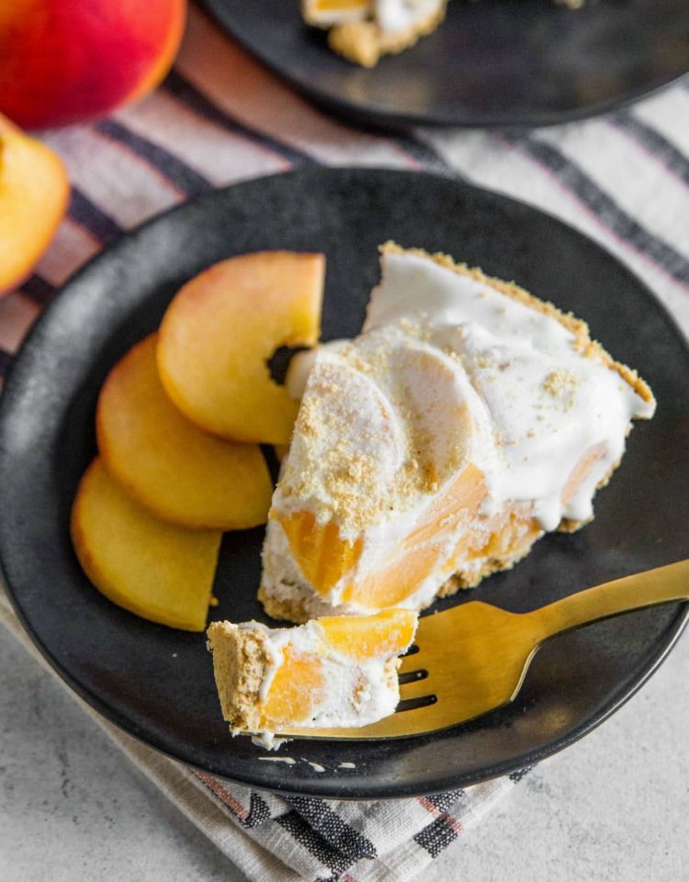 Icebox Peach Pie served with peaches