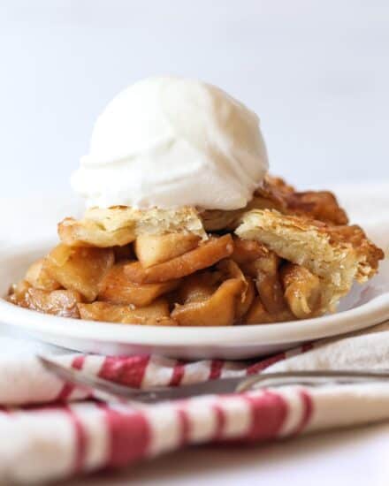 Apple Pie Recipe topped with ice cream