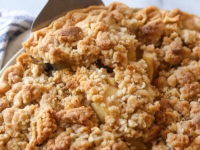 Dutch Apple Pie with Crumb Topping
