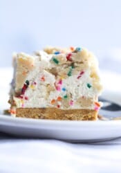 No Bake Cookie Dough Cheesecake | Cookies and Cups