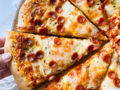 Easy Homemade Pizza Crust Recipe