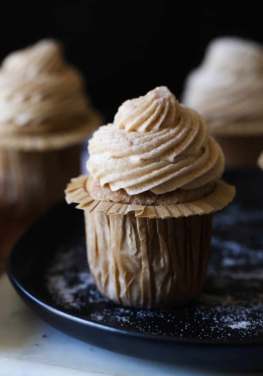 Snickerdoodle Cupcakes with Cinnamon Buttercream Frosting