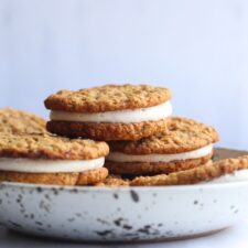 Homemade Oatmeal Cream Pies-image