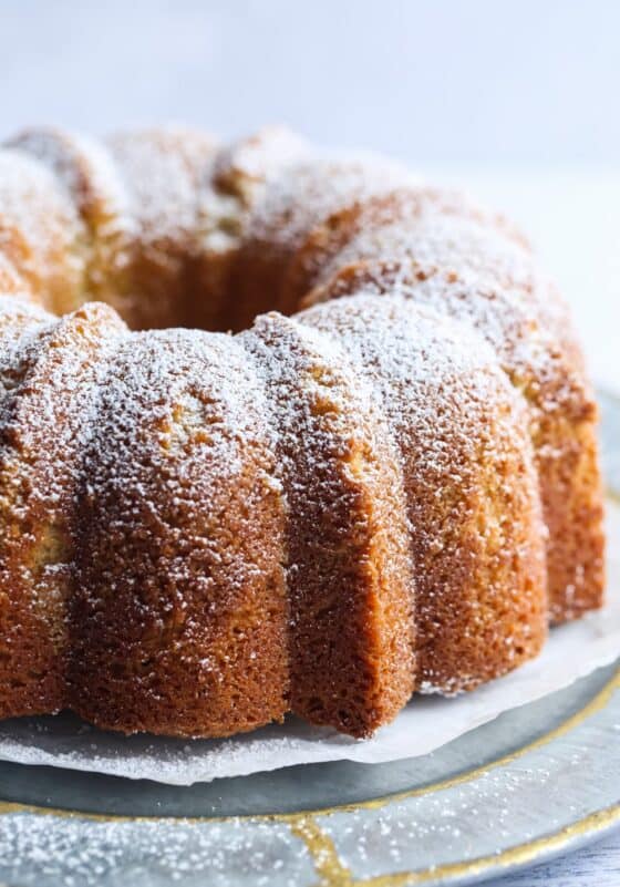 The Best Sour Cream Pound Cake Recipe | Cookies & Cups