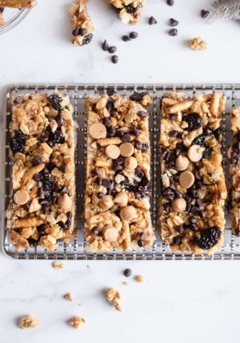 No Bake Granola Bars topped with chocolate chips