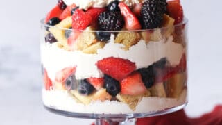 Easy Berry Pound Cake Trifle Recipe Cookies Cups